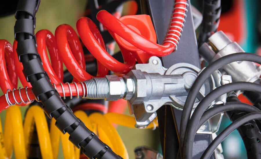 spiralformade tryckluftsslangar är allt som oftast tillverkade i polyuretan